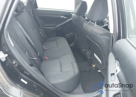 2009 Pontiac Vibe z USA, uszkodzony, nr VIN 5Y2SP67099Z474681